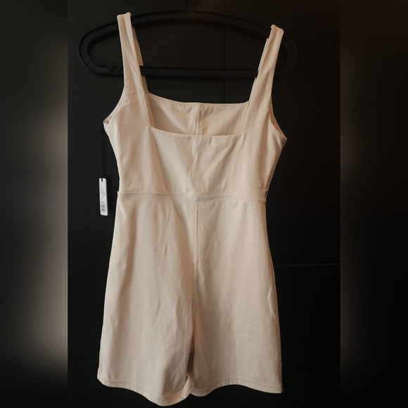 Weworewhat Cutout Active Romper Bodysuit - Picture 2 of 6